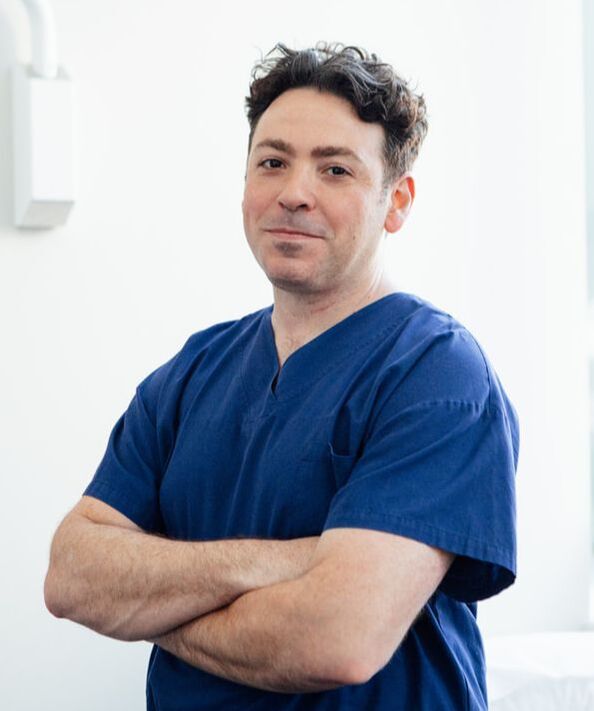 dr andrew gogos Minimally Invasive Neurosurgeon & Spine Surgeon
